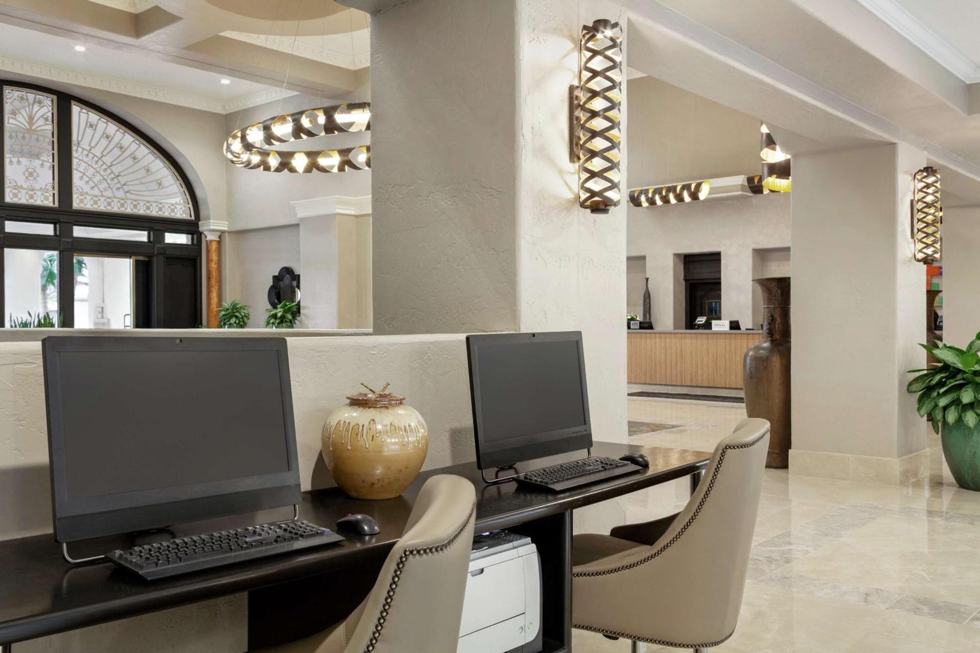 Embassy Suites By Hilton Santa Ana Orange County Airport Extérieur photo
