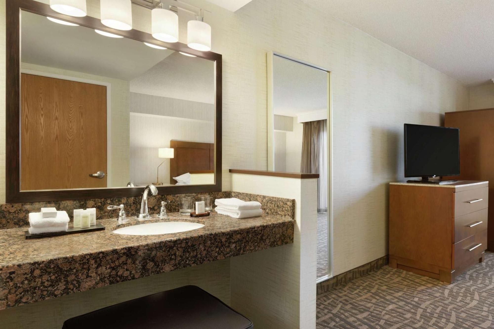 Embassy Suites By Hilton Santa Ana Orange County Airport Extérieur photo
