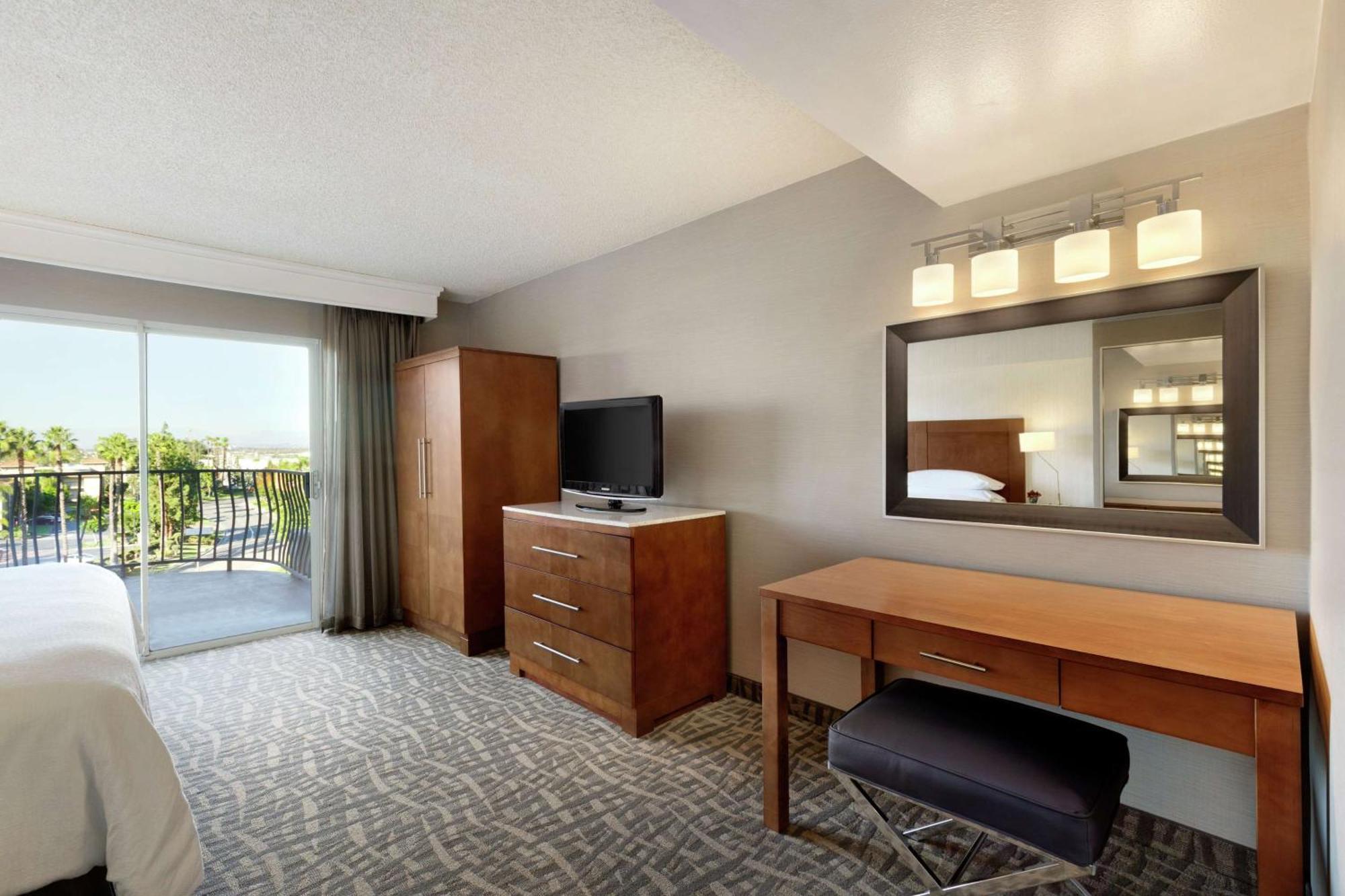 Embassy Suites By Hilton Santa Ana Orange County Airport Extérieur photo