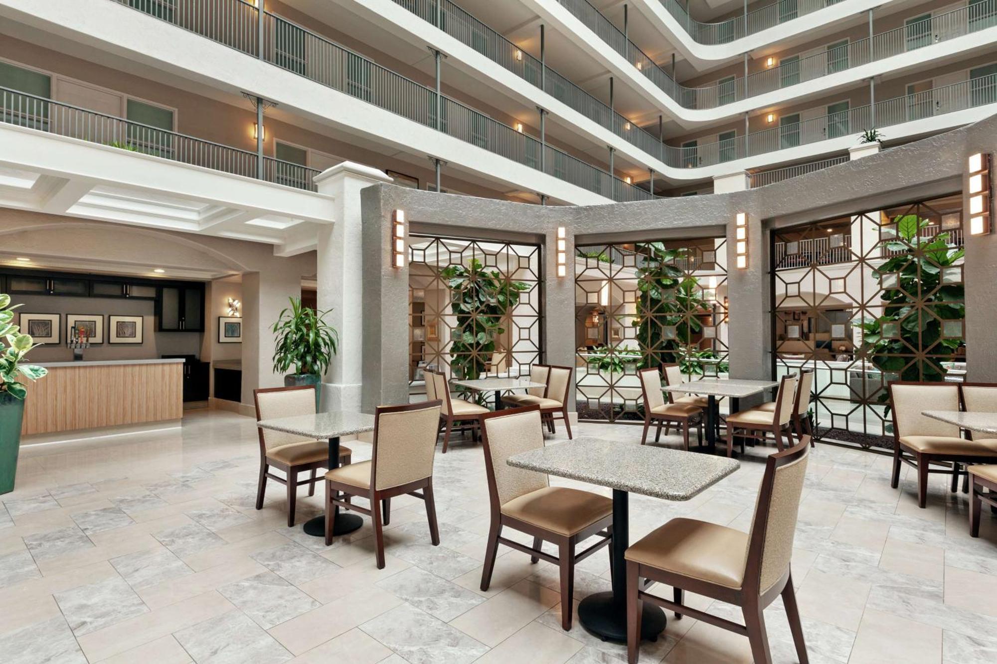 Embassy Suites By Hilton Santa Ana Orange County Airport Extérieur photo