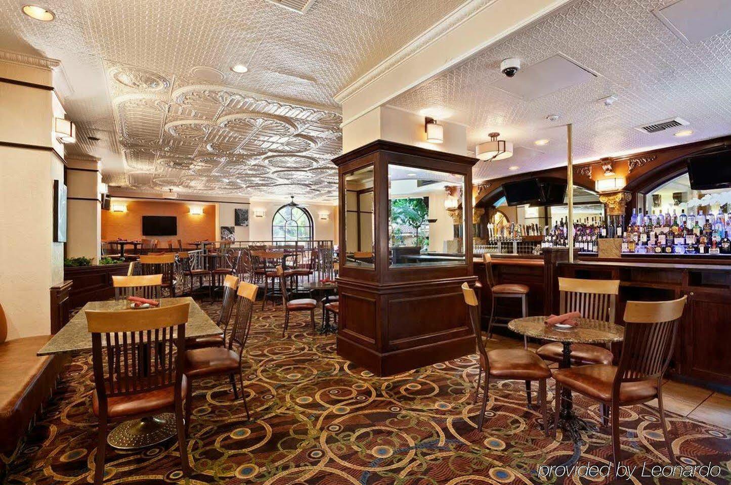 Embassy Suites By Hilton Santa Ana Orange County Airport Extérieur photo