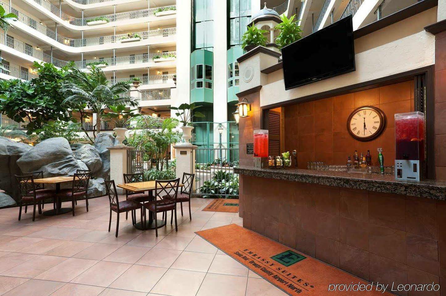 Embassy Suites By Hilton Santa Ana Orange County Airport Extérieur photo